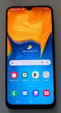 Samsung Galaxy A20 SM-S205DL TracFone/StraightTalk 32GB Black Excellent Shape